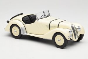 BMW 328 Roadster Бял Minichamps 1:18 80435A8F228 Метал — снимка 4 от 6