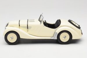 BMW 328 Roadster Бял Minichamps 1:18 80435A8F228 Метал — снимка 5 от 6