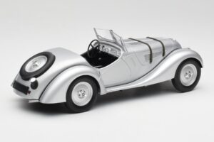 BMW 328 Сребристо Minichamps 1:18 155025030 Метал — снимка 2 от 6