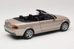 BMW 328i E46 Кабриолет Sand Beige Metallic Kyosho 1:18 80430009756 Метал — снимка 4 от 9