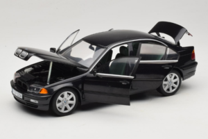 BMW 328i E46 Черен UT Models 1:18 80439422373 Метал — снимка 2 от 8