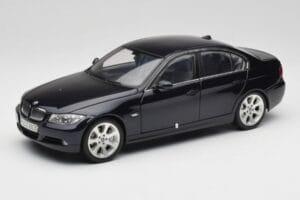 BMW 330i E46 Черен Kyosho 1:18 08731RB Метал