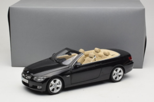 BMW 335i E93 Кабриолет Sapphire Black Kyosho 1:18 80430413375 Метал — снимка 10 от 10