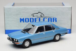 BMW 5 Series E12 Син MCG 1:18 MCG18541 Метал — снимка 6 от 6