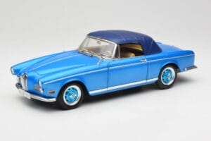 BMW 503 Cabriolet Riviera Blue Revell 1:18 08843 Метал — снимка 3 от 9