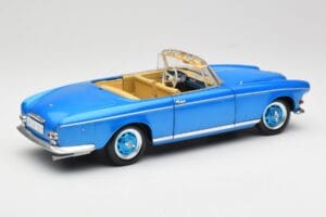 BMW 503 Cabriolet Riviera Blue Revell 1:18 08843 Метал — снимка 4 от 9
