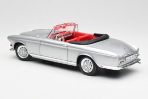 BMW 503 Сребрист Revell 1:18 18787 Метал — снимка 7 от 8