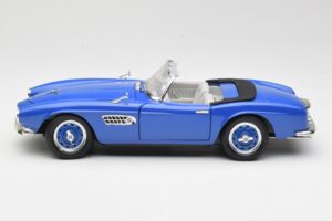 BMW 507 Touring Sport Кабриолет Син Revell 1:18 8810-M1 Метал — снимка 4 от 8