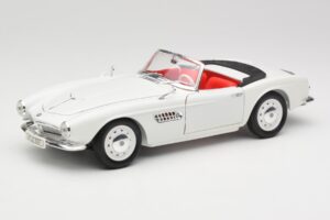 BMW 507 Touring Sport Feather White Revell 1:18 8810 Метал