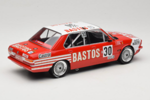 BMW 528i E28 #30 D. Quester / A. Hahne / E. Joosen 24 Hours of Spa Winner 1982 IXO 1:18 18RMC182A Метал — снимка 2 от 6