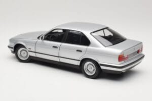 BMW 535i E34 Сребрист Minichamps 1:18 100024005 Метал — снимка 7 от 8