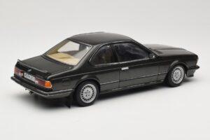 BMW 635 CSi E24 Malachit Green Metallic AUTOart 1:18 70522 Метал — снимка 3 от 8