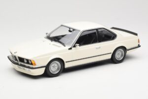 BMW 635 CSi E24 Бял Minichamps 1:18 155028102 Метал