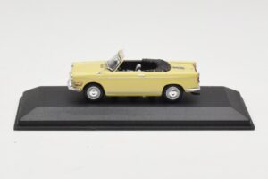 BMW 700 Кабриолет Жълт Minichamps 1:43 BMW002 Метал