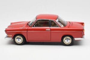BMW 700 Sport Coupe Spanish Червен AUTOart 1:18 70652 Метал — снимка 4 от 8
