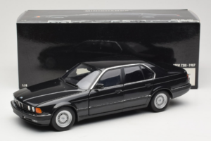 BMW 730i E32 Black Metallic Minichamps 1:18 100023002 Метал — снимка 8 от 8