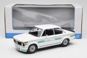 BMW Alpina 2002 E10 Turbo Бял MCG 1:18 MCG18409-R Метал — снимка 6 от 6