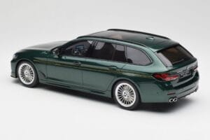 BMW Alpina B5 G31 Touring Зелен GT Spirit 1:18 GT475 Смола — снимка 3 от 5