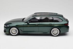 BMW Alpina B5 G31 Touring Зелен GT Spirit 1:18 GT475 Смола — снимка 4 от 5