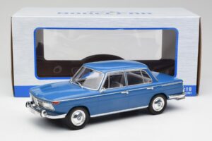 BMW 2000 Tilux E120 Caribe Син MCG 1:18 MCG18291 Метал — снимка 6 от 6