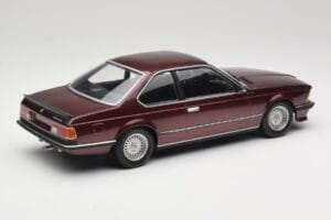 BMW 635 CSi E24 Karmesinrot Metallic Minichamps 1:18 155028105 Метал — снимка 2 от 6