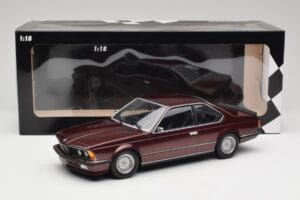 BMW 635 CSi E24 Karmesinrot Metallic Minichamps 1:18 155028105 Метал — снимка 6 от 6