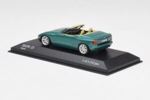 BMW Z1 E30 Британско Състезателно Зелено Minichamps 1:43 400020100 Метал — снимка 3 от 4