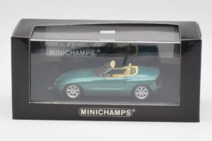 BMW Z1 E30 Британско Състезателно Зелено Minichamps 1:43 400020100 Метал — снимка 4 от 4