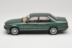 BMW Alpina B11 E32 3.5 Metallic Green MCG 1:18 MCG18233 Метал — снимка 3 от 6