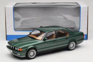 BMW Alpina B11 E32 3.5 Metallic Green MCG 1:18 MCG18233 Метал — снимка 6 от 6