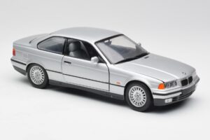 BMW 3 Series E36 Coupe Сребристо UT Models 1:18 180023321 Метал — снимка 6 от 8