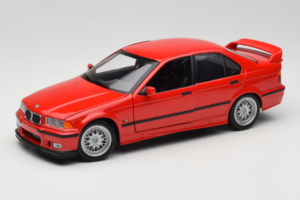 BMW 318is E36 Hellrot UT Models 1:18 180024302-R1 Метал