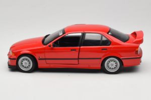 BMW 318is E36 Hellrot UT Models 1:18 180024302-R1 Метал — снимка 4 от 8