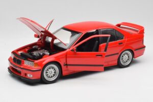 BMW 318is E36 Червен UT Models 1:18 180024302 Метал — снимка 2 от 8
