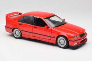 BMW 318is E36 Червен UT Models 1:18 180024302 Метал — снимка 6 от 8