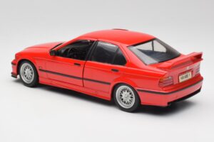 BMW 318is E36 Червен UT Models 1:18 180024302 Метал — снимка 7 от 8