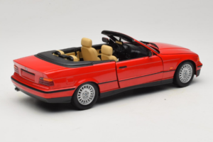 BMW 3 Series E36 Кабриолет Червен UT Models 1:18 BMW005 Метал — снимка 3 от 8