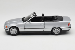 BMW 3 Series E36 Кабриолет Сребрист UT Models 1:18 BMW008 Метал — снимка 4 от 8