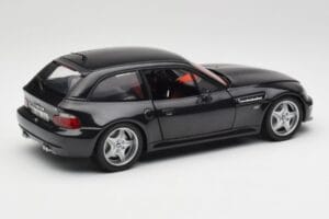 BMW Z3 E36 M Coupe Cosmos Черен UT Models 1:18 80439422193 Метал — снимка 3 от 8