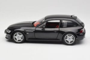 BMW Z3 E36 M Coupe Cosmos Черен UT Models 1:18 80439422193 Метал — снимка 4 от 8