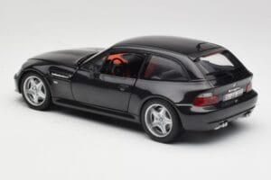 BMW Z3 E36 M Coupe Cosmos Черен UT Models 1:18 80439422193 Метал — снимка 7 от 8