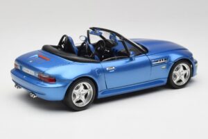 BMW Z3 E36 M Roadster Estoril Blue Bburago 1:18 3349-M1 Метал — снимка 3 от 8
