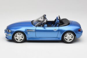 BMW Z3 E36 M Roadster Estoril Blue Bburago 1:18 3349-M1 Метал — снимка 4 от 8