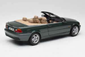 BMW 3 E46 Кабриолет Зелен Kyosho 1:18 80430009757 Метал — снимка 3 от 8