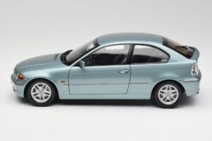 BMW 325Ti E46 Compact Светлосин Металик Kyosho 1:18 80430024439 Метал — снимка 4 от 8