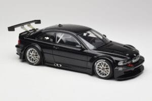 BMW M3 GTR E46 Plain Body Jet Черен AUTOart 1:18 80447 Метал — снимка 4 от 6