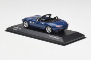 BMW Z8 E52 Топаз Синьо Minichamps 1:43 431028740 Метал — снимка 3 от 5