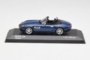 BMW Z8 E52 Топаз Синьо Minichamps 1:43 431028740 Метал
