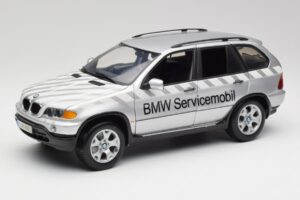 BMW X5 E53 3.0d Service Mobil Kyosho 1:18 80430305646 Метал