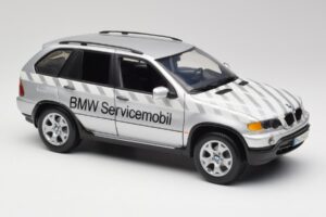 BMW X5 E53 3.0d Service Mobil Kyosho 1:18 80430305646 Метал — снимка 6 от 8